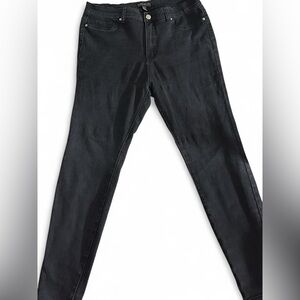 Forever 21 Black high waisted skinny jeans